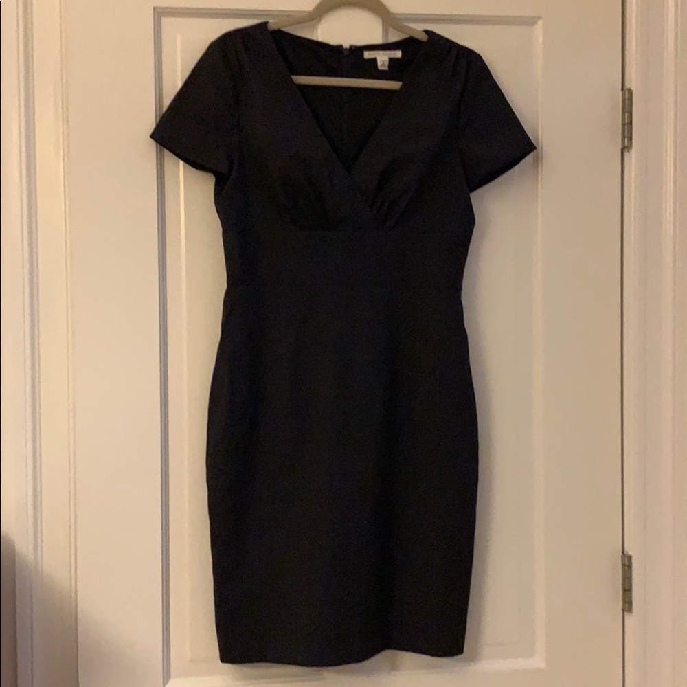 Tailored business dress